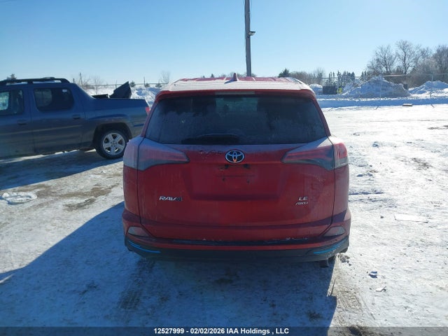 2T3BFREVXGW488010 Toyota RAV4 LE