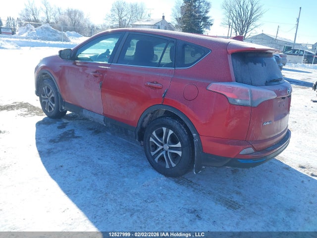 2T3BFREVXGW488010 Toyota RAV4 LE