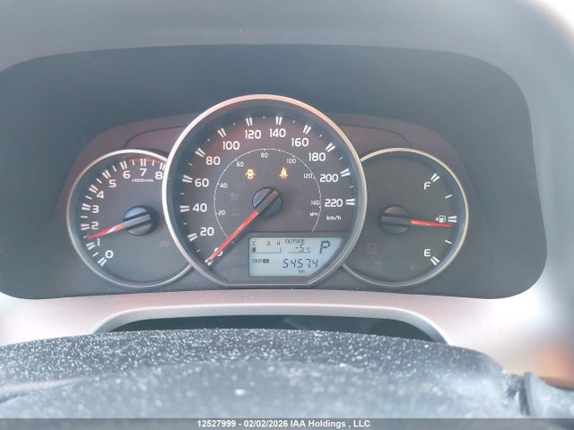 2T3BFREVXGW488010 Toyota RAV4 LE