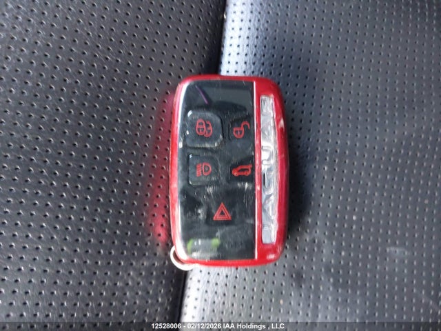 SADCM2FV7JA297090 Jaguar F-Pace