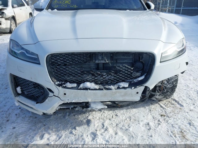 SADCM2FV7JA297090 Jaguar F-Pace