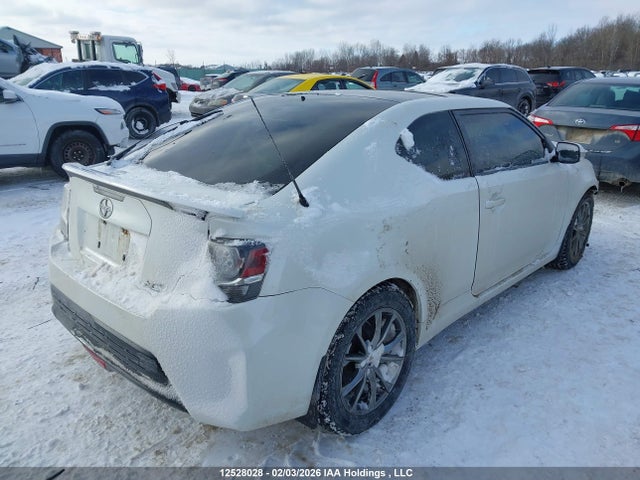 Scion TC 2015 JTKJF5C7XFJ005999 Image 4