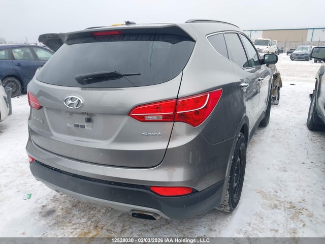 5XYZT3LB1FG240397 Hyundai Santa Fe Sport 2.4 Base