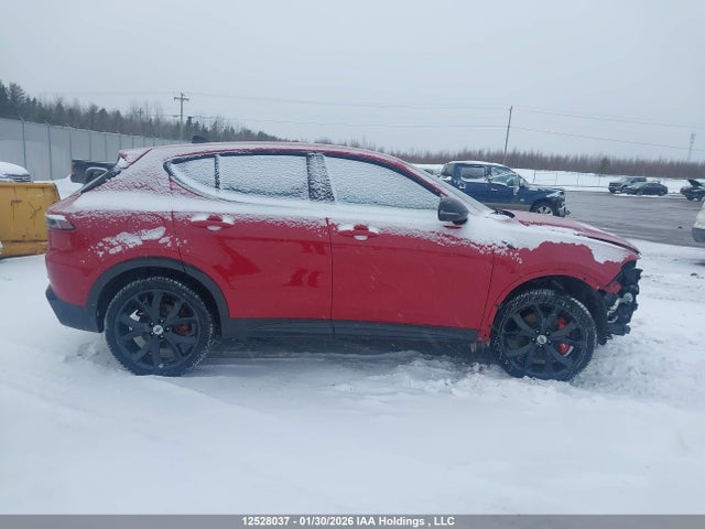 12528037 :رقم المزاد ، ZACPDFCW0R3A17255 vin ، 2024 Dodge Hornet Phev R/t مزاد بيع