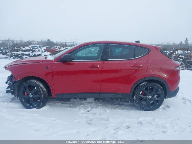 12528037 :رقم المزاد ، ZACPDFCW0R3A17255 vin ، 2024 Dodge Hornet Phev R/t مزاد بيع