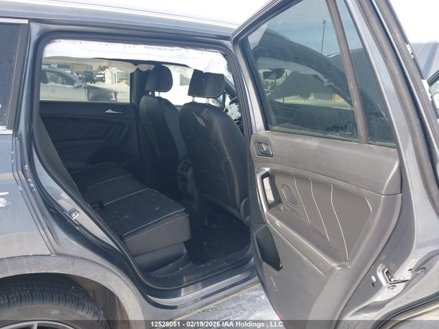 3VV4B7AX7RM106036 Volkswagen Tiguan Highline R-line