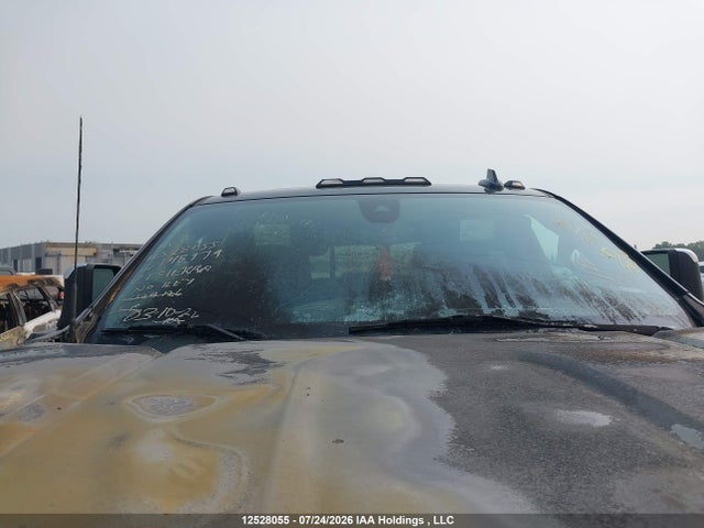 GMC Sierra K3500 Denali 2021 1GT49WEY7MF148979 Image 16