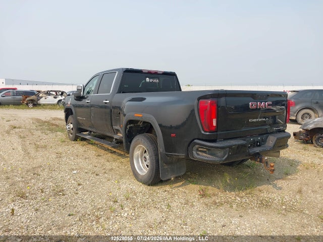 GMC Sierra K3500 Denali 2021 1GT49WEY7MF148979 Image 3