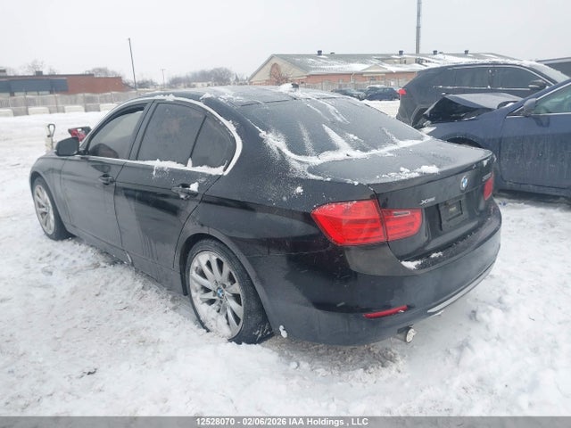 WBA3C3C54EF985532 BMW 320i Xdrive