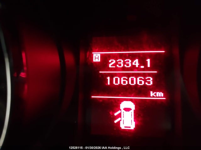 JA4AJ3AU8HZ610900 Mitsubishi RVR SE