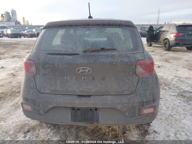 Hyundai Venue Essential 2024 KMHRB8A32RU312816 Image 16