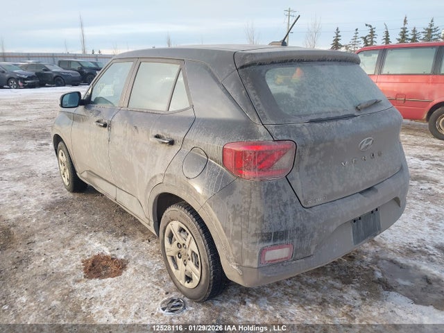 Hyundai Venue Essential 2024 KMHRB8A32RU312816 Image 3