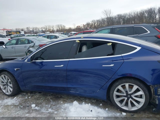 5YJ3E1EB6KF394073 Tesla MODEL 3