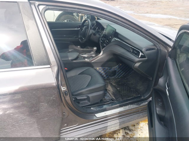 2021 Toyota Camry Hybrid Se მანქანა იყიდება აუქციონზე, vin: 4T1B21HK0MU016059, აუქციონის ნომერი: 12528126