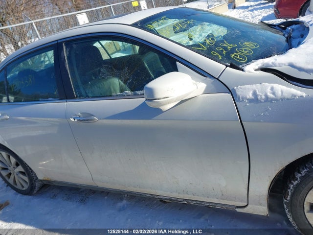 Honda Accord 2014 1HGCR2F8XEA803381 Image 12