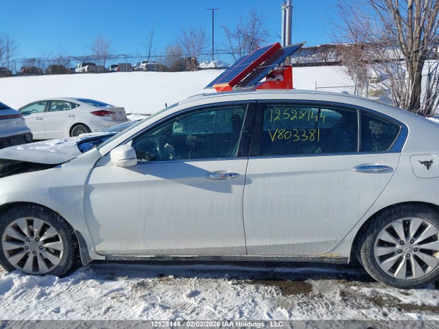 Honda Accord 2014 1HGCR2F8XEA803381 Image 13