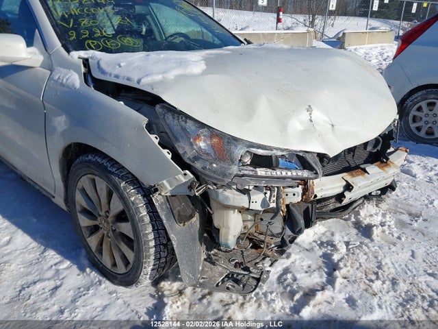 Honda Accord 2014 1HGCR2F8XEA803381 Image 19