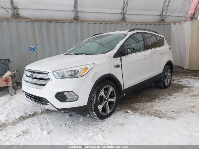 1FMCU9G93HUD79649 Ford ESCAPE SE