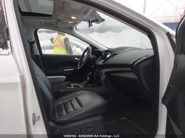 1FMCU9G93HUD79649 Ford ESCAPE SE