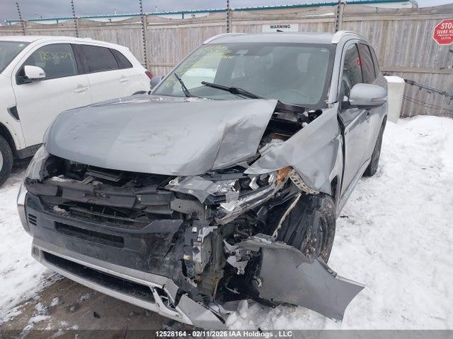 JA4J24A59LZ608562 Mitsubishi Outlander Sel/gt/fe