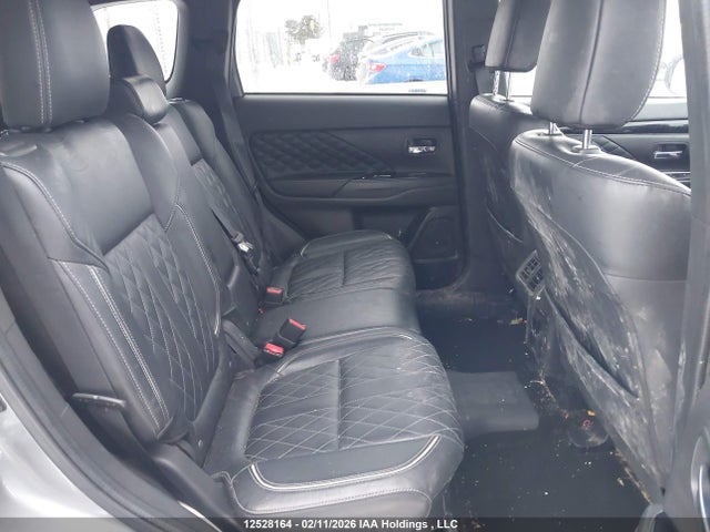 JA4J24A59LZ608562 Mitsubishi Outlander Sel/gt/fe