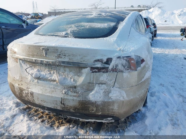 Tesla MODEL S 2019 5YJSA1E20KF335205 Image 16