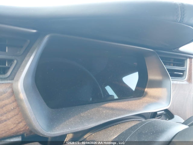 Tesla MODEL S 2019 5YJSA1E20KF335205 Image 7
