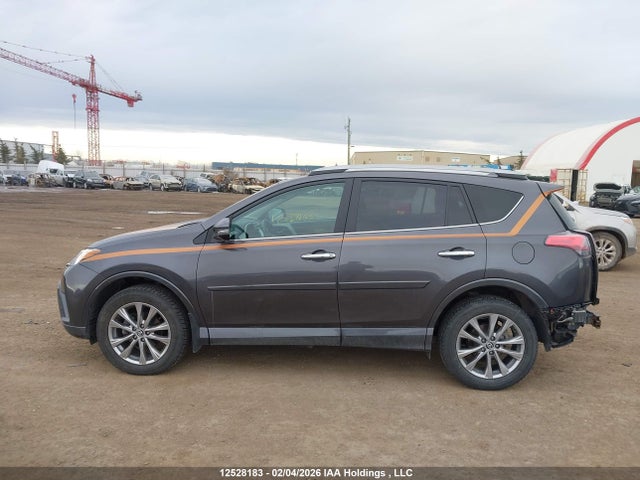 2T3DFREV0HW548628 Toyota Rav4 Limited/se/platinum