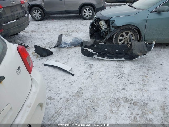Nissan Micra 2017 3N1CK3CPXHL265219 Image 12