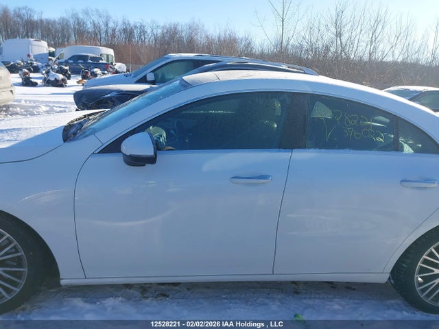 W1K5J4HBXPN396022 Mercedes-Benz CLA 250 4MATIC