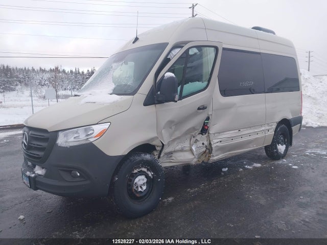 W1Z4DFHY0NP461336 Mercedes-Benz Sprinter 2500 High Roof I4