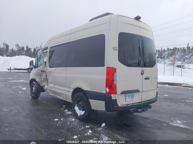 W1Z4DFHY0NP461336 Mercedes-Benz Sprinter 2500 High Roof I4