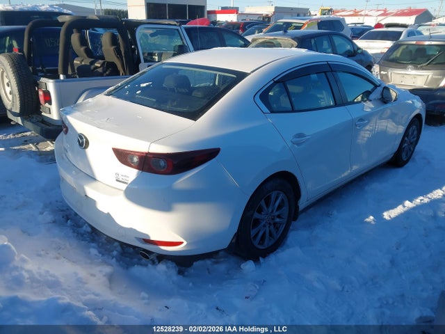 Mazda 3 SELECT 2022 JM1BPAB74N1502452 Image 4