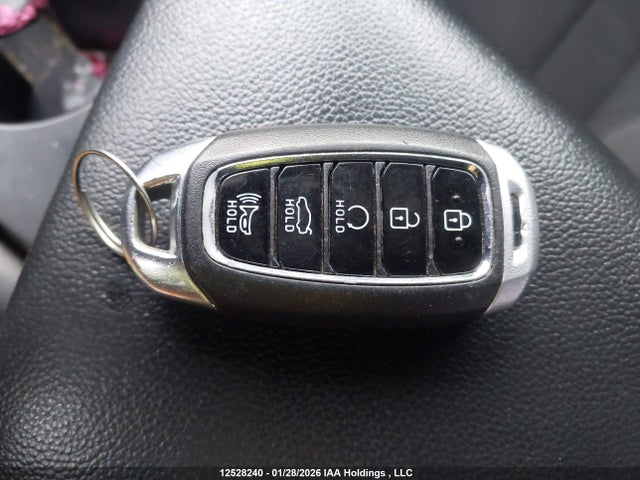KMHLM4AG9MU075374 Hyundai Elantra