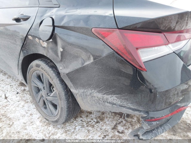 KMHLM4AG9MU075374 Hyundai Elantra