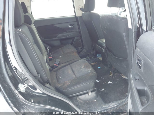 JA4JZ3AX1JZ614747 Mitsubishi Outlander Se/se Anniversary Edition