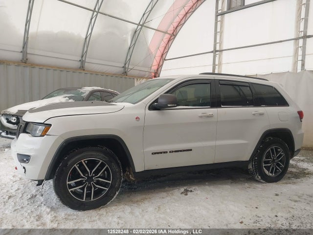 1C4RJFLG0KC765274 Jeep Grand Cherokee Trailhawk