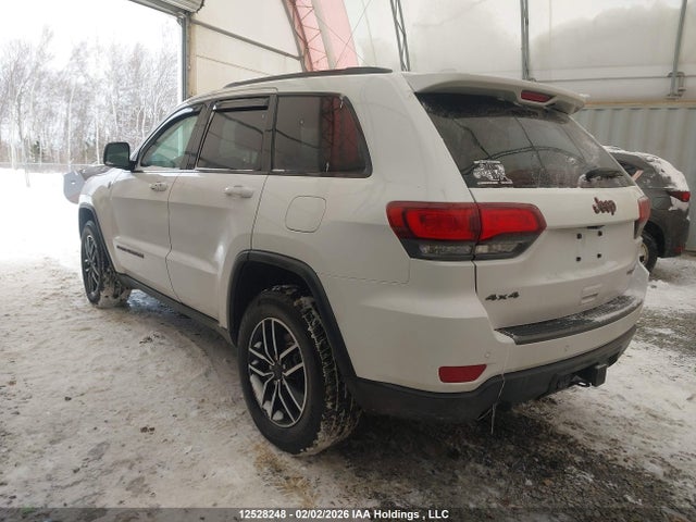 1C4RJFLG0KC765274 Jeep Grand Cherokee Trailhawk