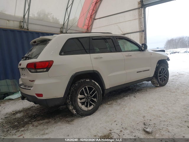 1C4RJFLG0KC765274 Jeep Grand Cherokee Trailhawk