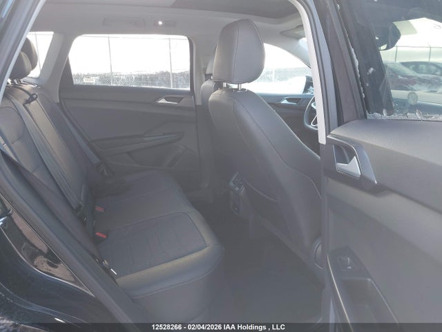 3VV2C7B23SM053686 Volkswagen Taos Comfortline Black Edition