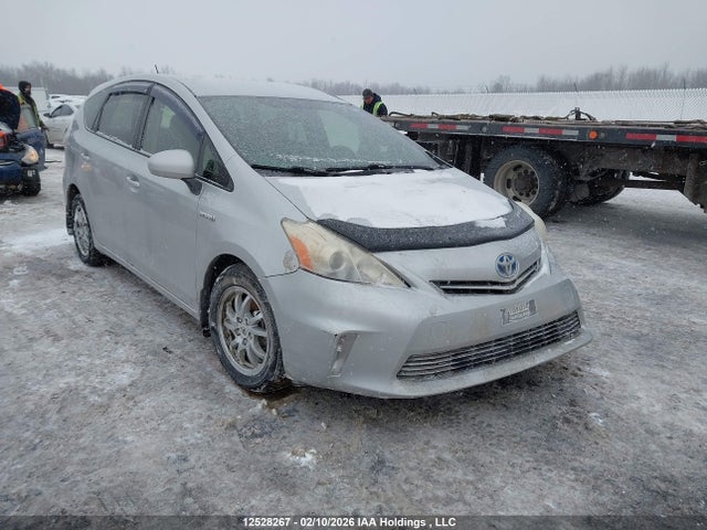 2013 Toyota Prius V მანქანა იყიდება აუქციონზე, vin: JTDZN3EU1D3264788, აუქციონის ნომერი: 12528267