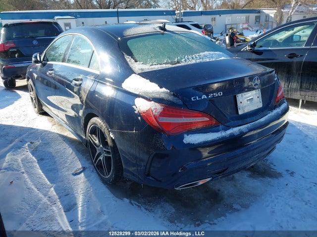 WDDSJ4GBXHN425766 Mercedes-Benz CLA 250 4MATIC