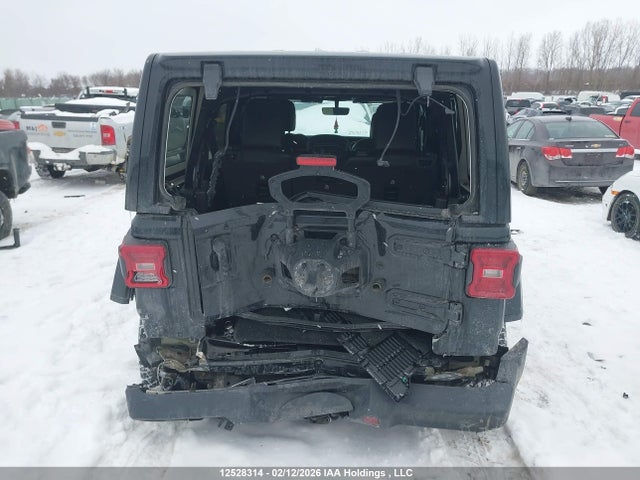 1C4HJXEG1MW521214 Jeep TJ