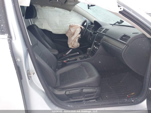 Aukcja sprzedaży 2015 Volkswagen Passat Se, vin: 1VWBV7A30FC074762, numer aukcji: 12528332