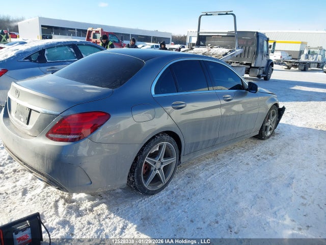 55SWF4KB4FU068776 Mercedes-Benz C 300 4matic