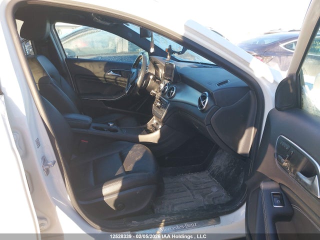 WDCTG4GB0FJ067198 Mercedes-Benz Gla 250 4matic