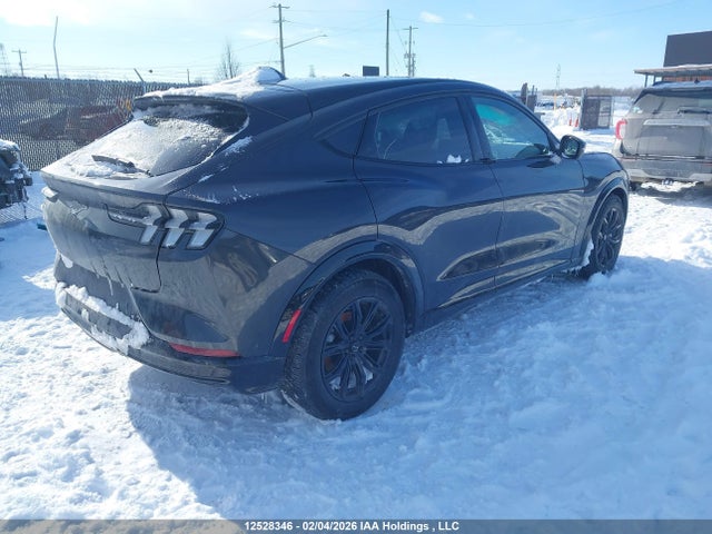 3FMTK3SS7NMA24884 Ford Mustang Mach-E