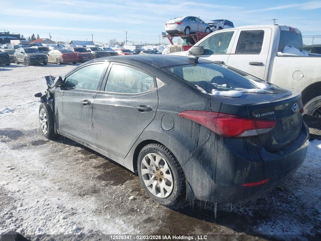 Hyundai ELANTRA GL 2016 5NPDH4AE8GH786977 Image 3