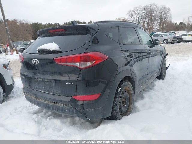 KM8J3CA41JU789876 Hyundai Tucson Se 2.0l