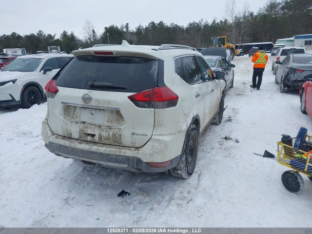 5N1AT2MV6HC891298 Nissan Rogue Sv/sl